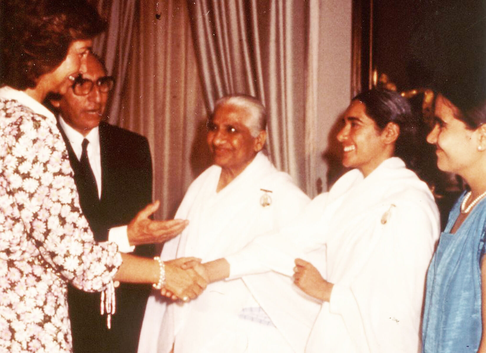 Queen Sophia with Dadi Prakashmani and Sister Jayanti, Spain, 1991