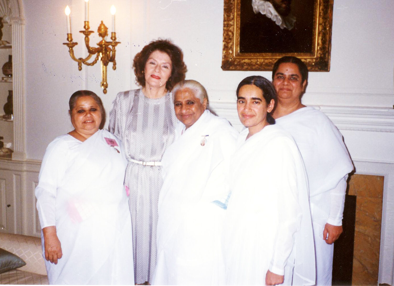 With Mrs Marcela Perez de Cuéllar, wife of the former UN Secretary-General, 1986